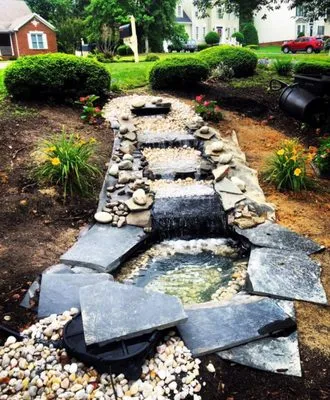 Capital Landscaping Logo