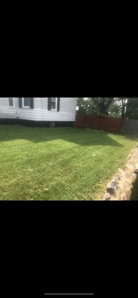 Local residential landscaping for beautiful yards in Laurel, MD by Capital Lawn Experts