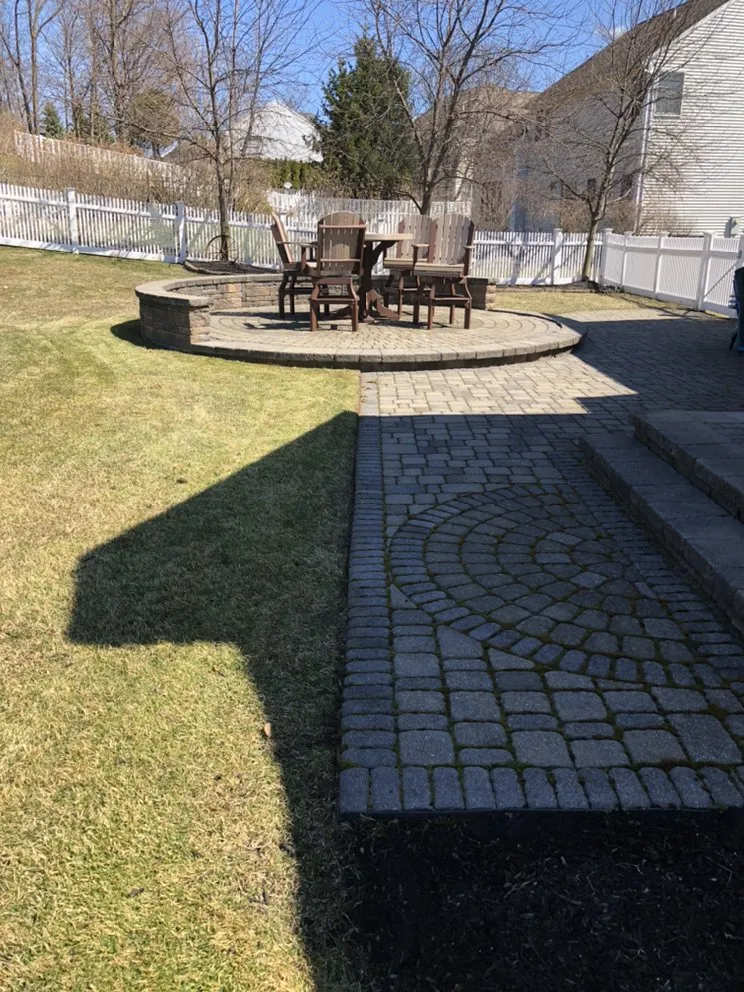 Professional lawn care service in Cohoes, NY - Capital Region Lawn Care