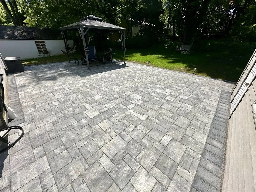 Custom lawn mowing service experts serving Park Ridge, NJ - Capital Stone Landscaping & Construction