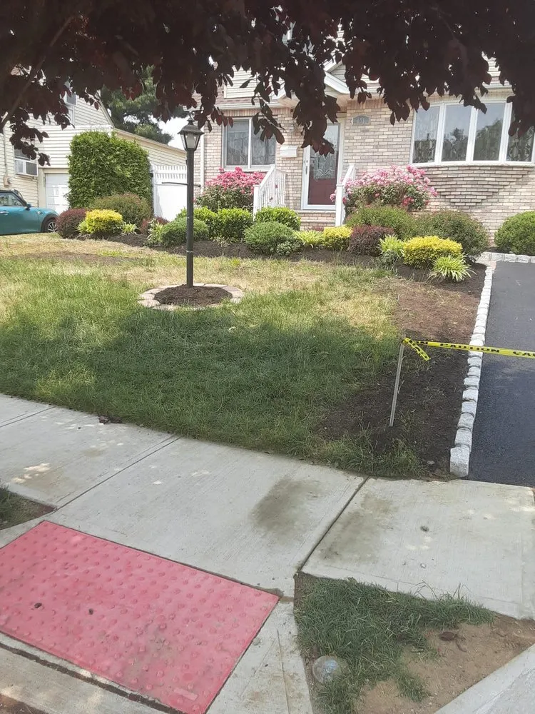 Custom landscape installation for homes in Park Ridge, NJ by Capital Stone Landscaping & Construction