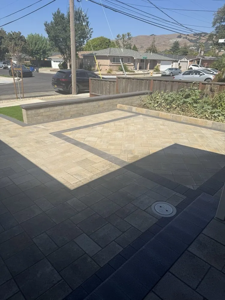 Expert lawn care service experts serving Benicia, CA - Capitol Landscaping