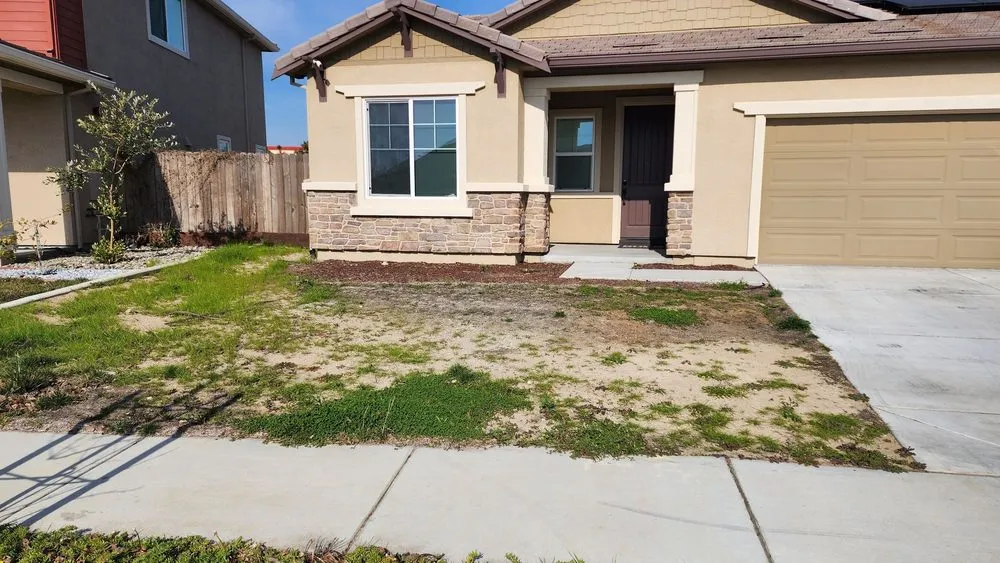 Custom outdoor landscaping in Turlock, CA by Capote Landscape