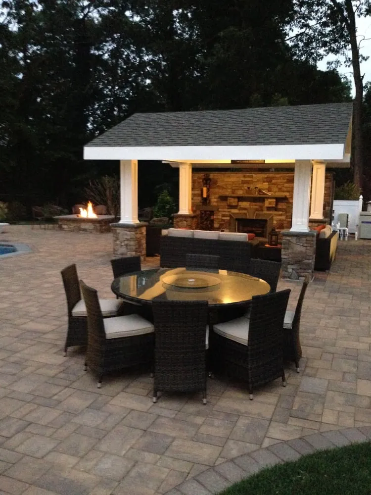 Reliable yard maintenance in Kings Park, NY by Cappiello Landscaping