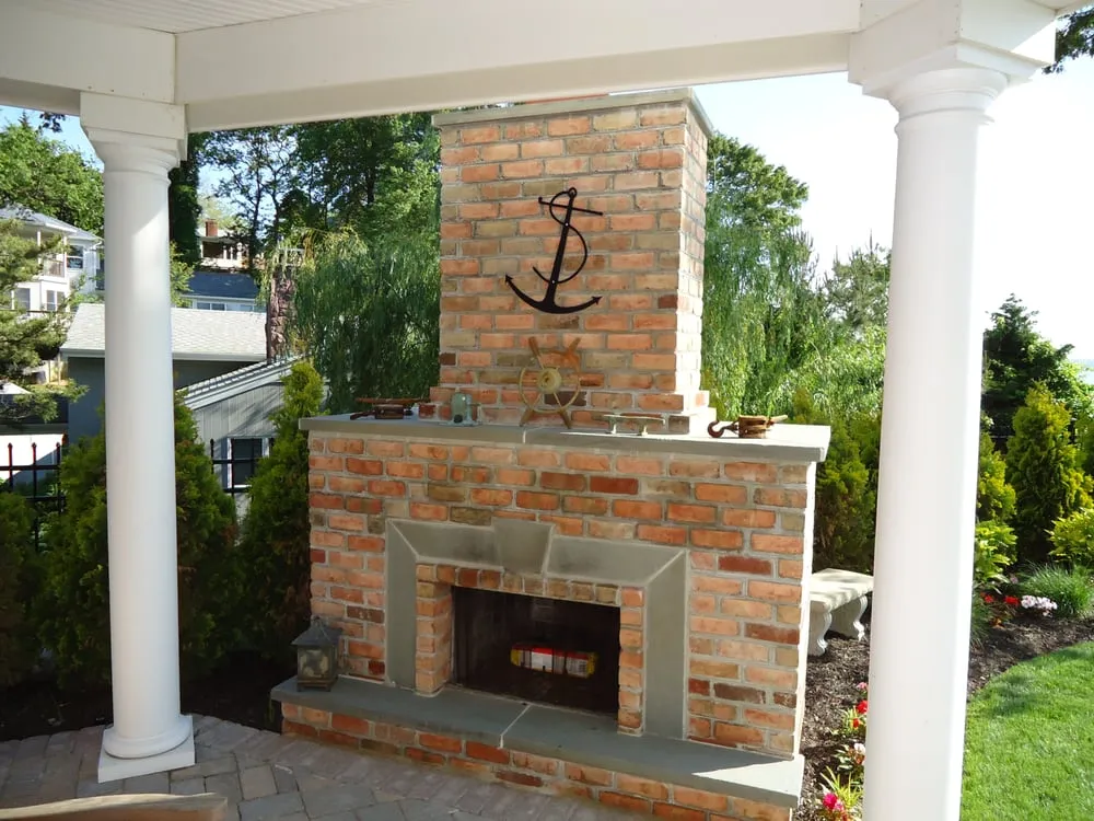 Professional garden landscaping in Kings Park, NY by Cappiello Landscaping