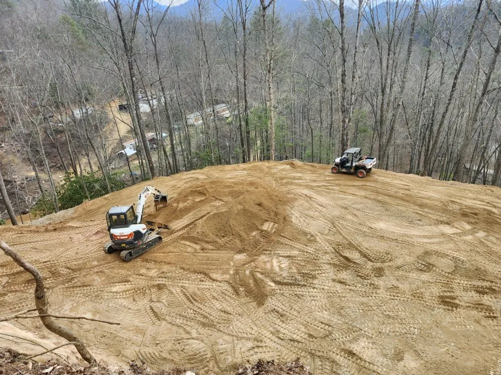 Reliable lawn mowing service in Candler, NC - Capps Excavation