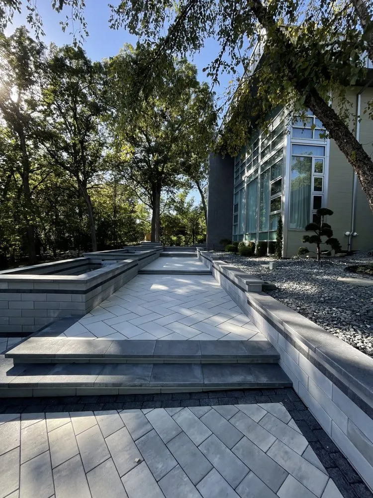 Top-rated yard cleanup service for year-round maintenance in Kankakee, IL by Caprae Outdoors