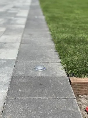 Capstone Design And Build Logo