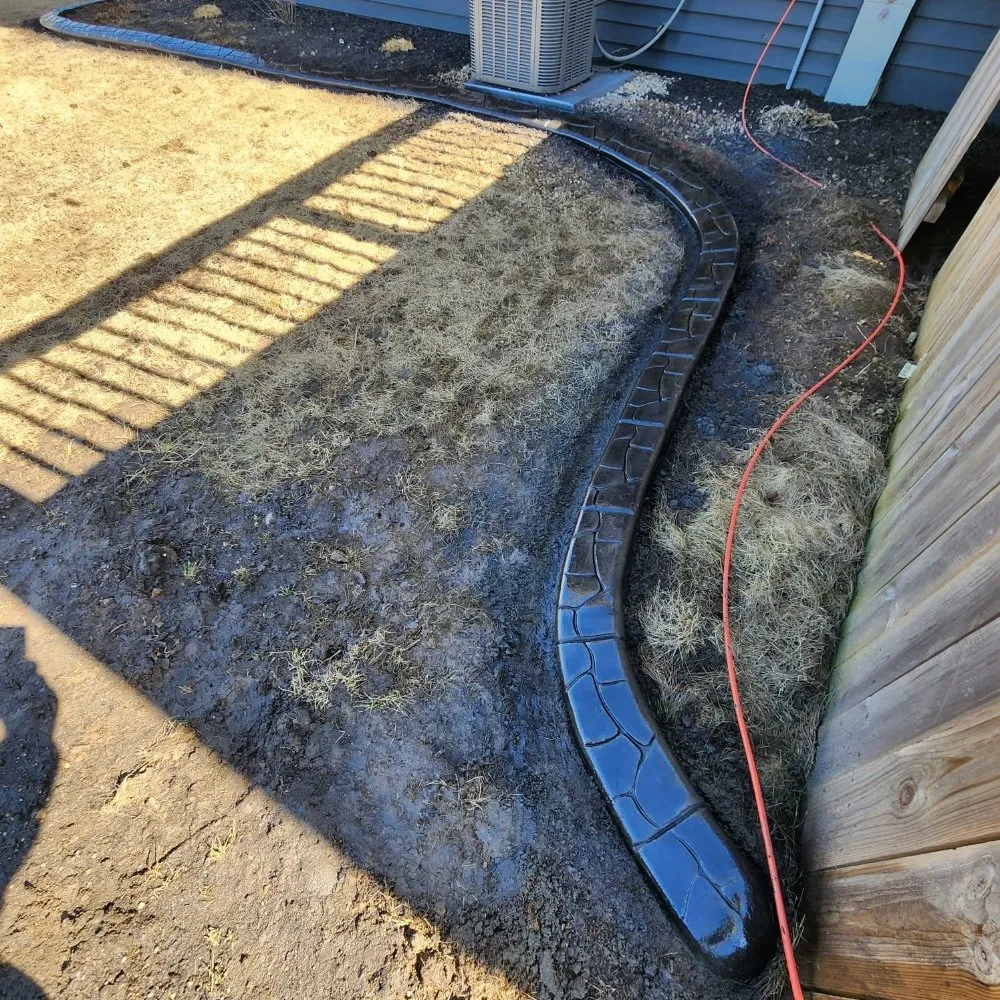 Local yard maintenance for beautiful yards in Freeport, IL by Captain Curbing