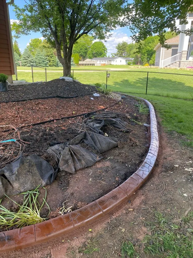 Top-rated residential landscaping for residential properties in Freeport, IL by Captain Curbing