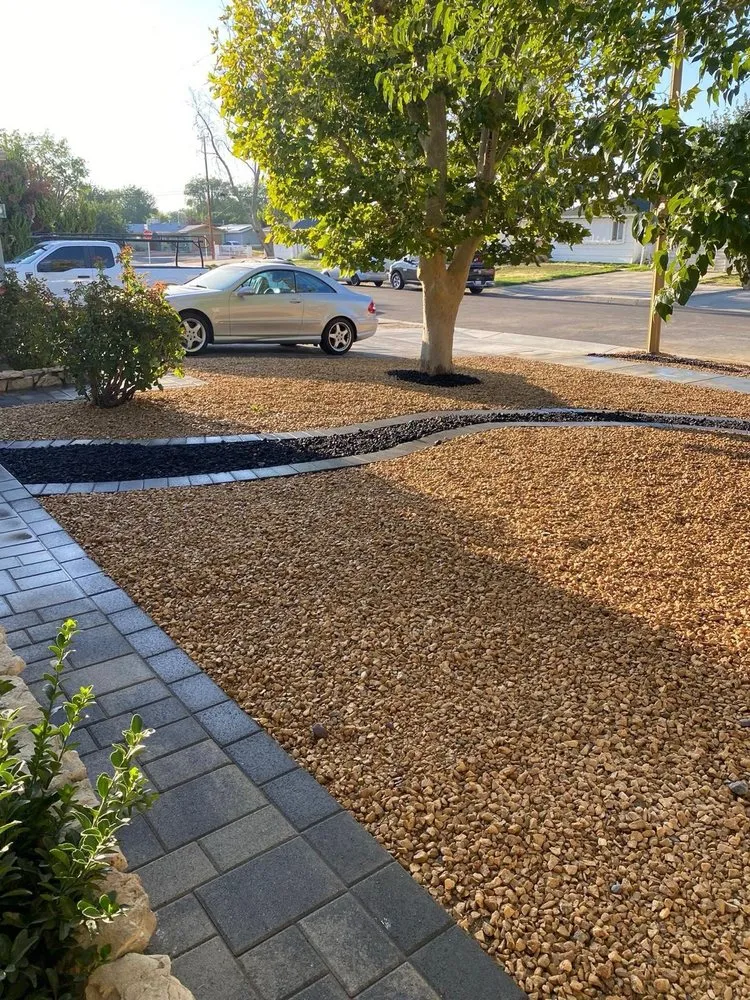 Expert yard maintenance experts serving Los Angeles, CA - Captain Turf