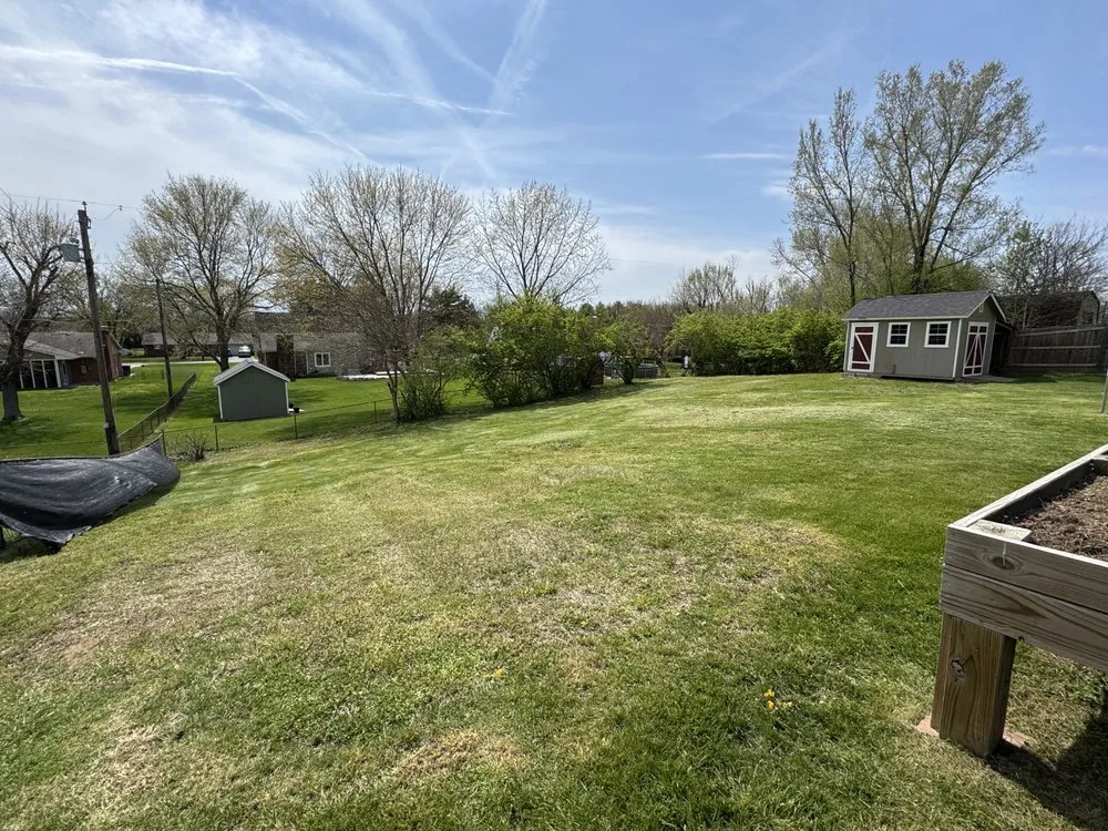 Local residential landscaping in Franklin, OH by CAR & GAR Lawn Services