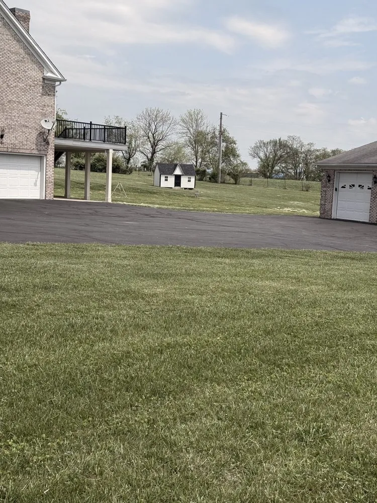 Professional landscaping services for residential properties in Lexington, KY by Carbajal’s Landscaping