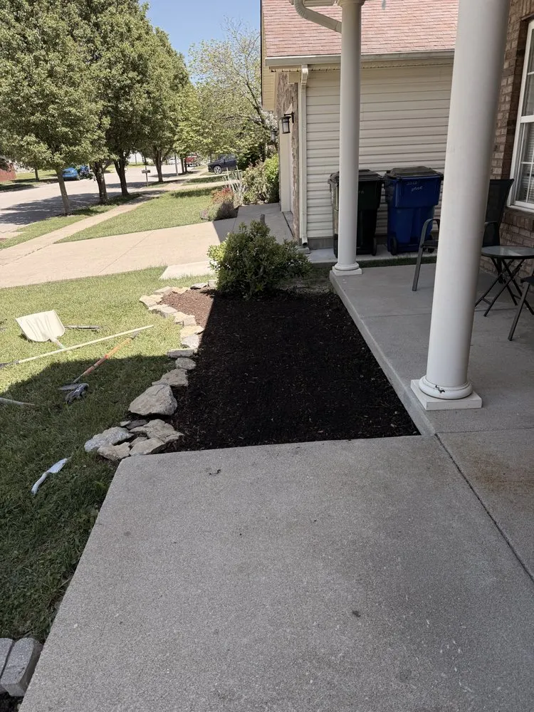 Trusted yard cleanup service in Lexington, KY - Carbajal’s Landscaping