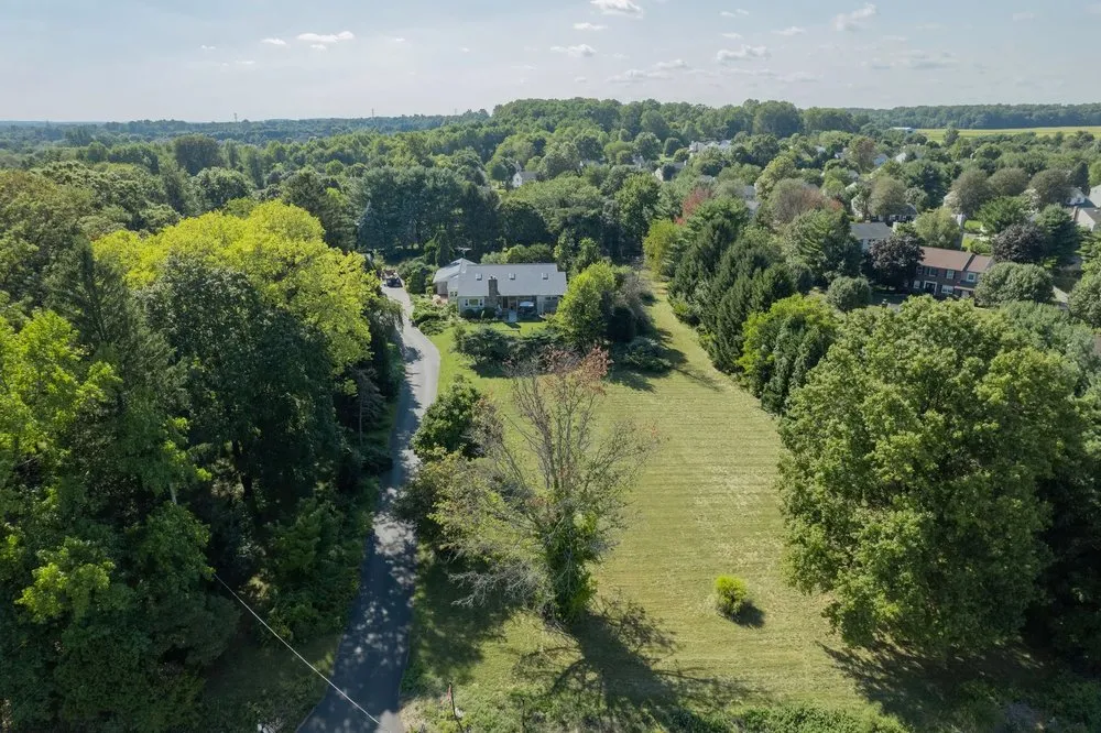 Top-rated yard maintenance for outdoor upgrades across Yardley, PA - Carbon Cut