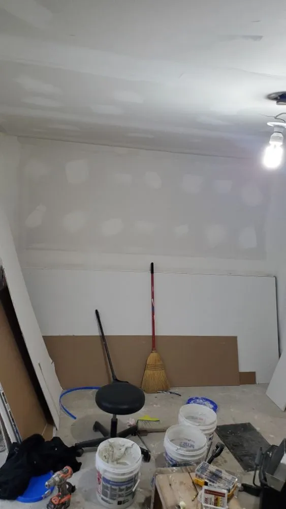 Trusted outdoor landscaping in Lansing, MI by Cardenas & Sons