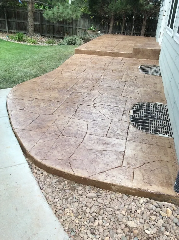 Top-rated lawn mowing service experts serving Bennett, CO - Cardenas Concrete & Landscaping Works