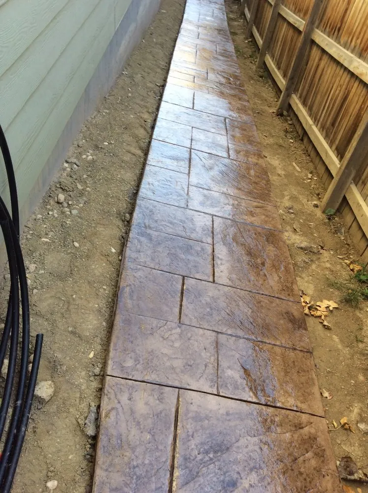 Expert yard maintenance with custom design across Bennett, CO - Cardenas Concrete & Landscaping Works