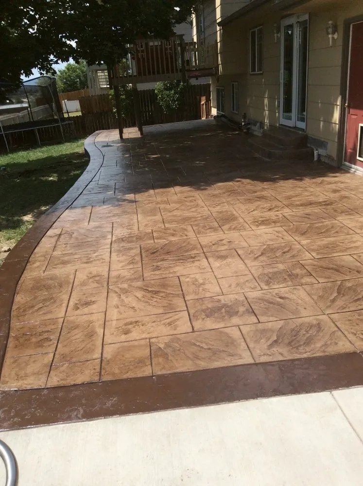 Affordable yard maintenance in Bennett, CO - Cardenas Concrete & Landscaping Works