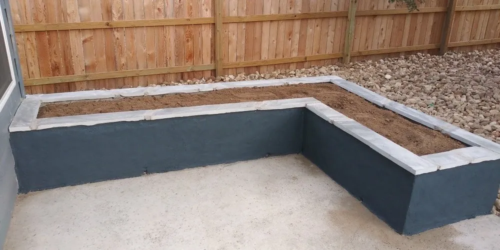 Affordable residential landscaping in Spring Branch, TX by Cardenas Design and Build