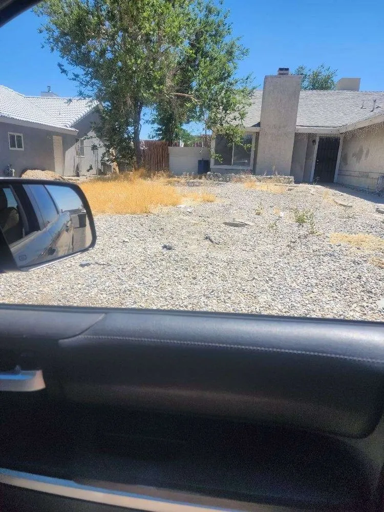 Reliable lawn care service in Victorville, CA - Cardenas Lawncare