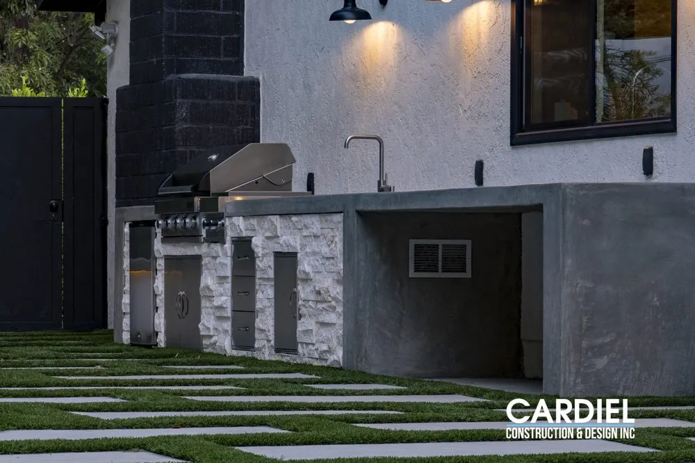 Local lawn care service experts serving Los Angeles, CA - Cardiel Construction & Design