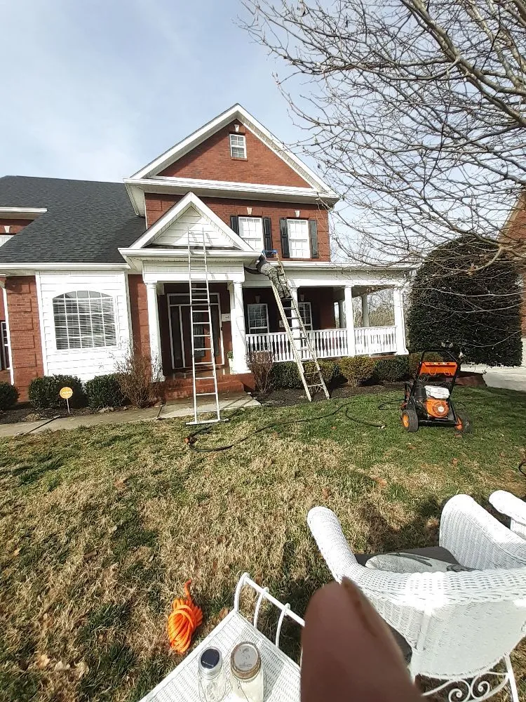 Professional landscaping services for residential properties in Knoxville, TN by Cardinal landscaping