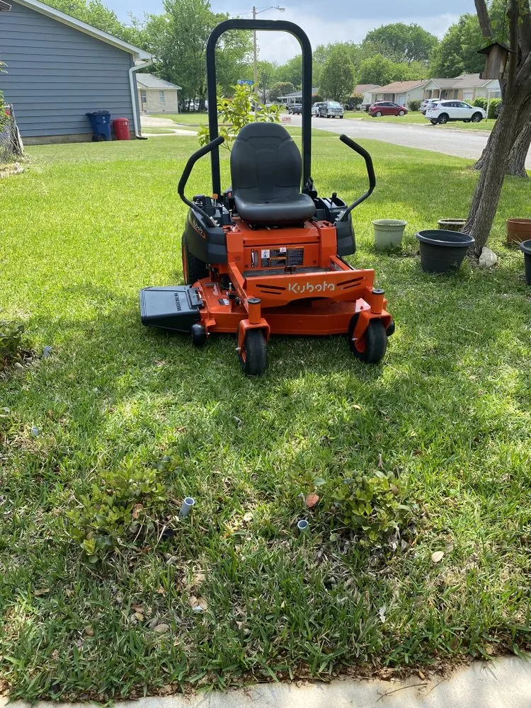 Professional lawn mowing service in Haltom City, TX by cardinal lawn care