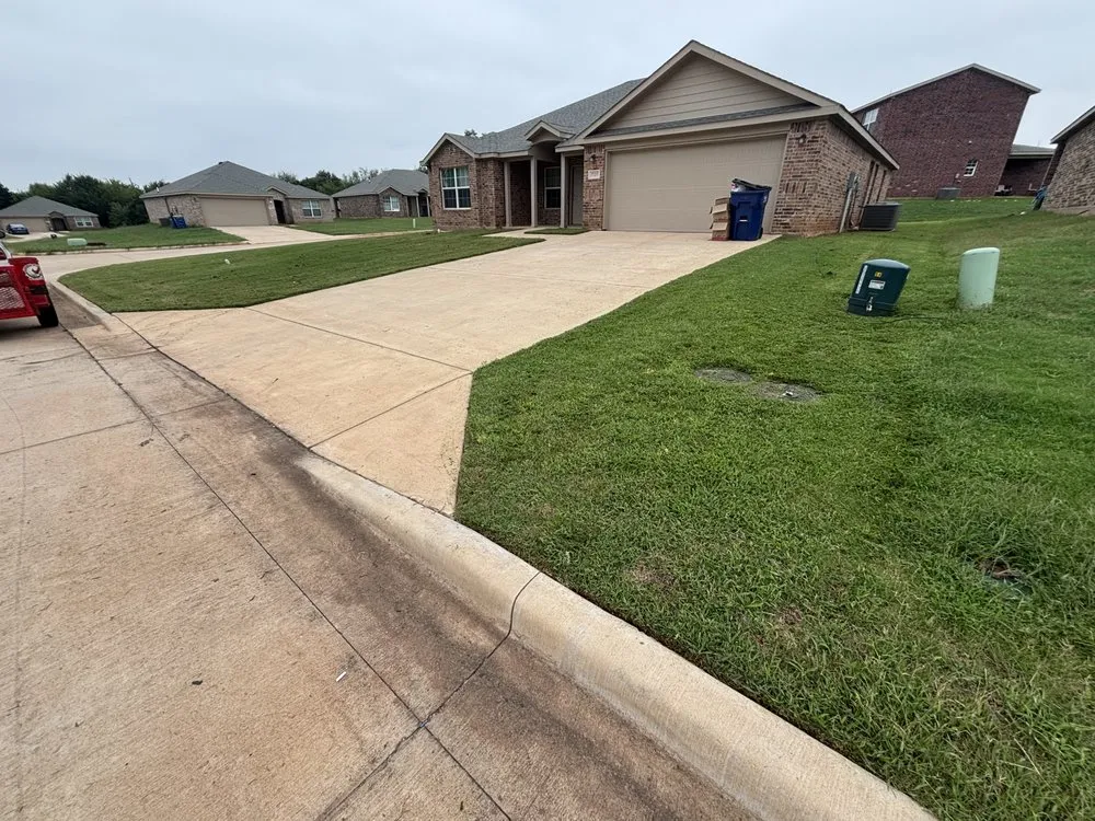 Local yard cleanup service for residential properties in Cushing, OK by Cardinal Outdoor Services
