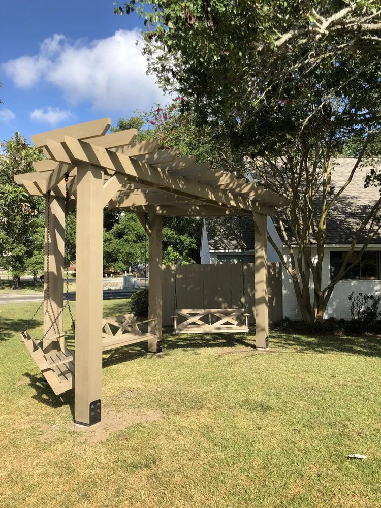 Professional landscaping services in Lafayette, LA - Cardinal Property Consultants