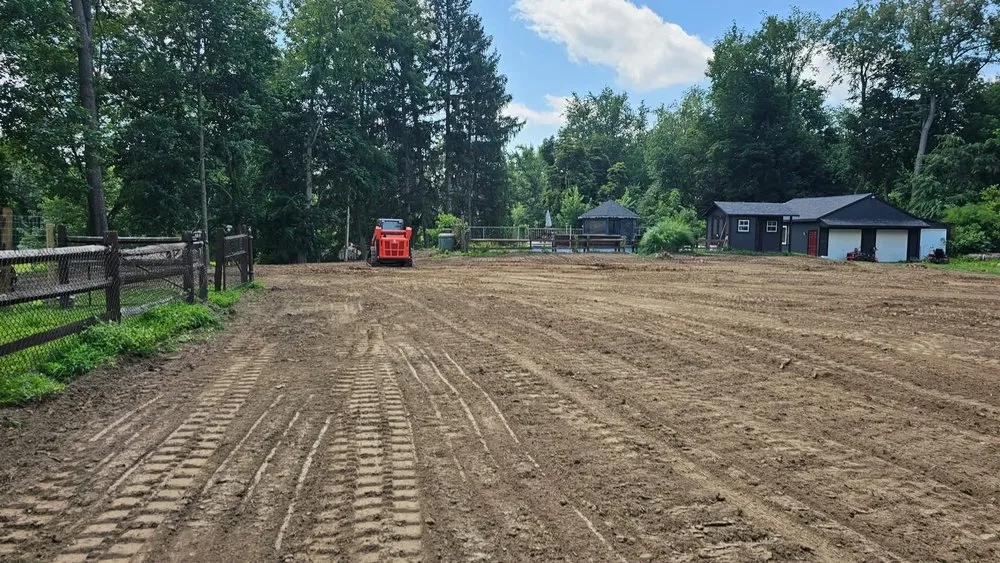 Expert residential landscaping in New Franklin, OH by Cardinal Yard Artisans