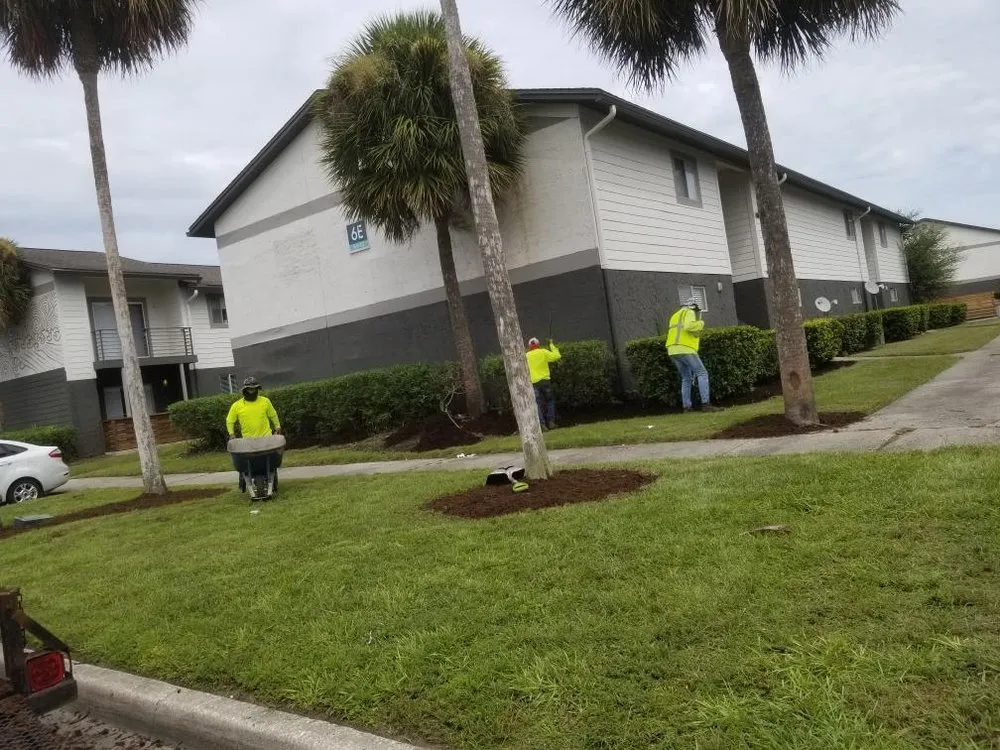Expert garden landscaping in Jacksonville, FL - Cardona Landscaping