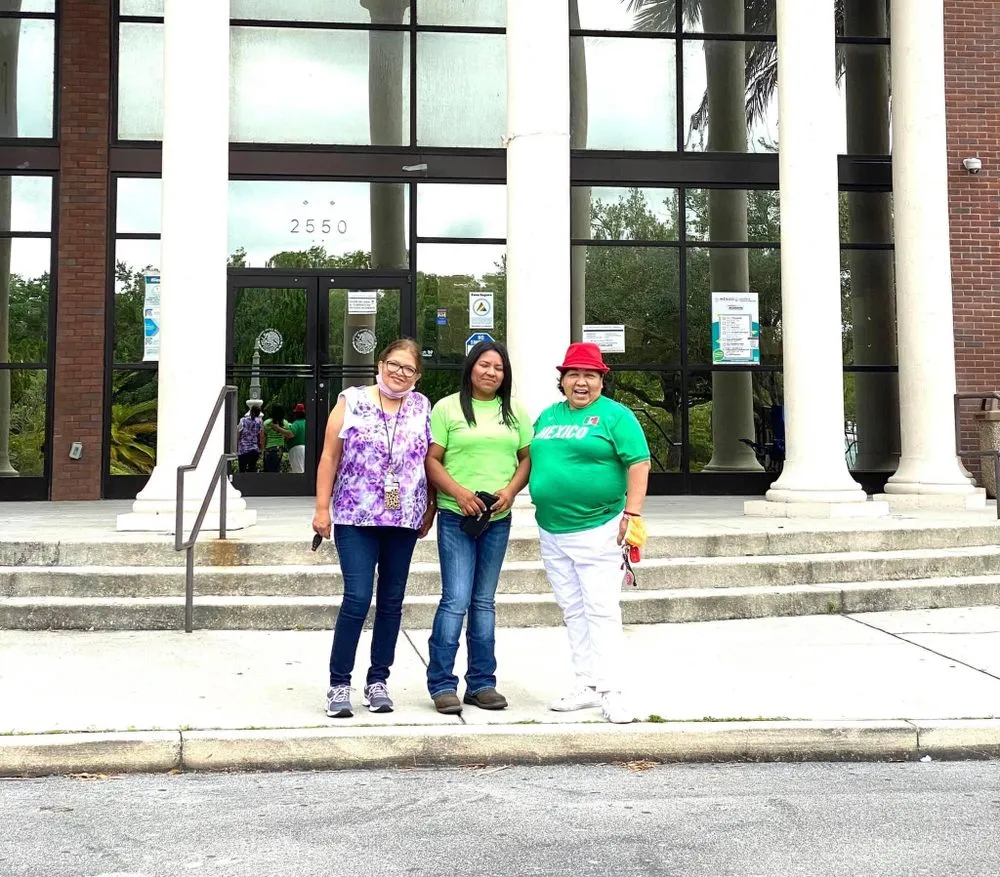 Custom garden landscaping in Jacksonville, FL by Cardona Landscaping