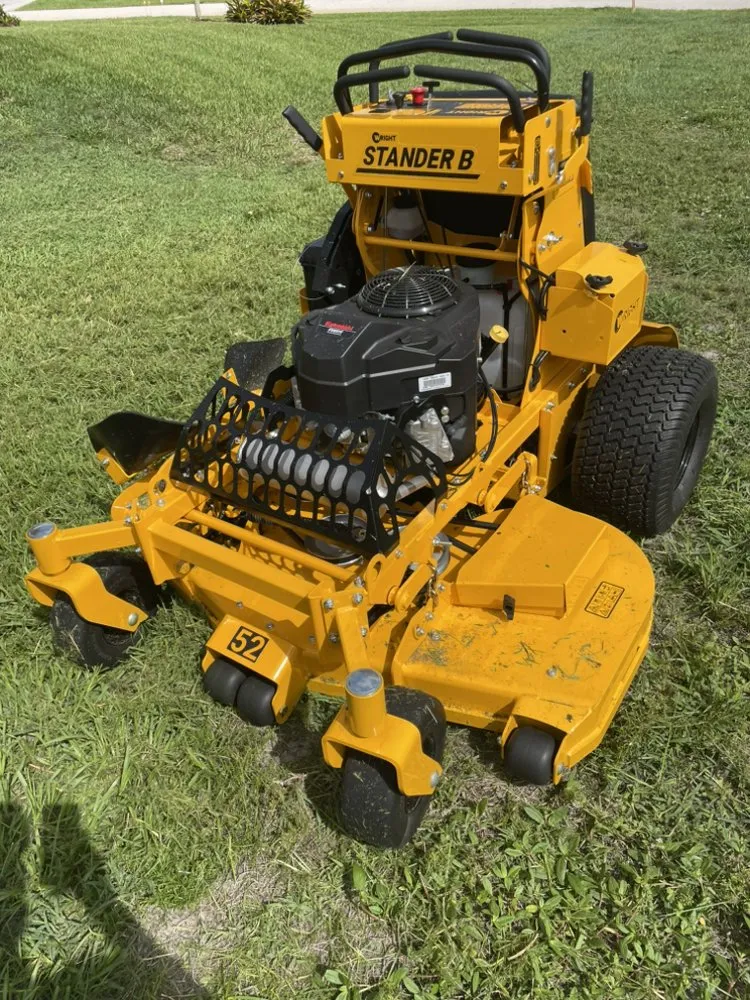 Local residential landscaping experts serving Vero Beach, FL - Cardona's Lawn Service