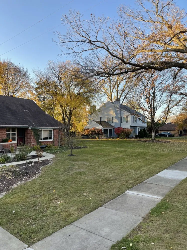 Custom landscaping services experts serving Grand Rapids, MI - Cardoza Lawn Care