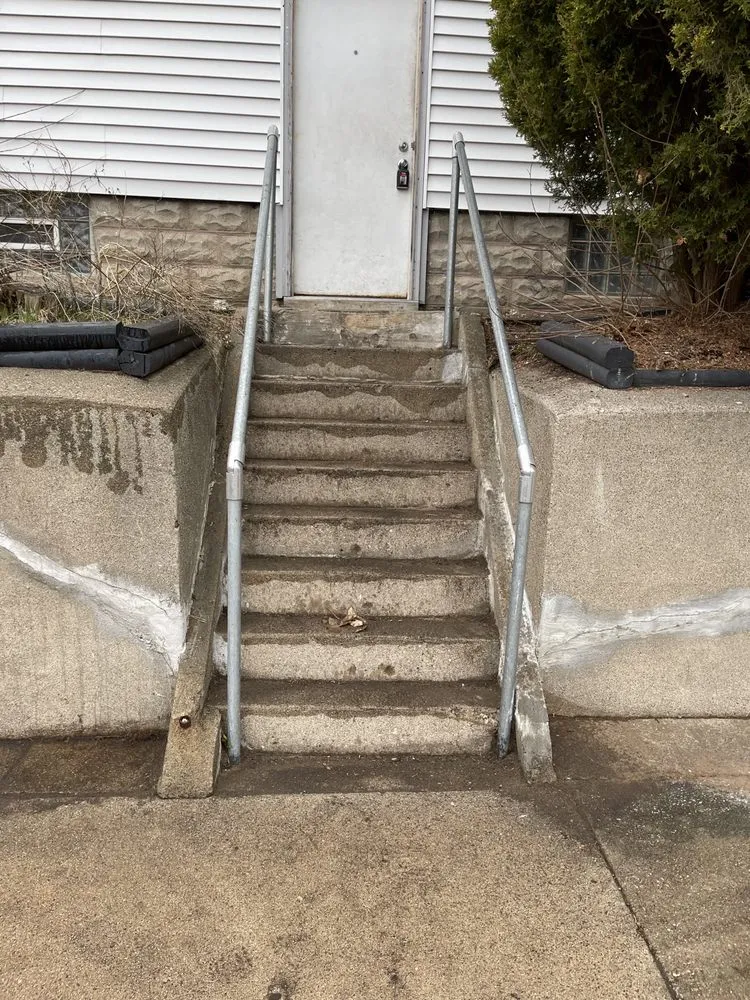 Affordable landscape design experts serving Grand Rapids, MI - Cardoza Lawn Care