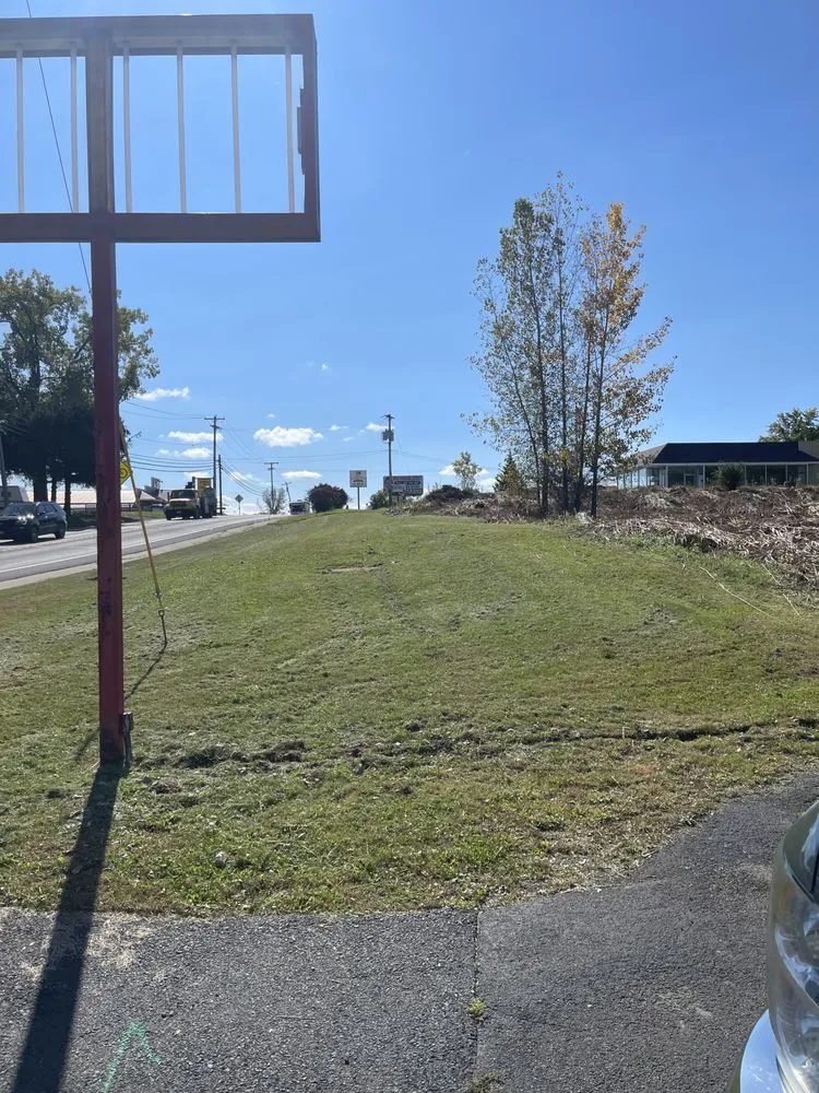 Expert yard cleanup service in Cambridge, NY - Care Fox Enterprises