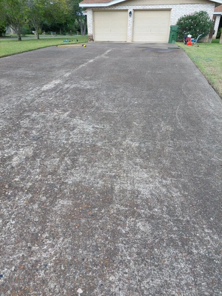 Affordable landscape design in Brownsville, TX by care plus pressure washing and landscaping