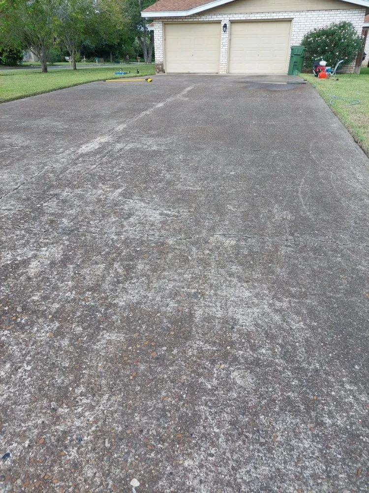 Affordable lawn care service for outdoor upgrades across Brownsville, TX - care plus pressure washing and landscaping