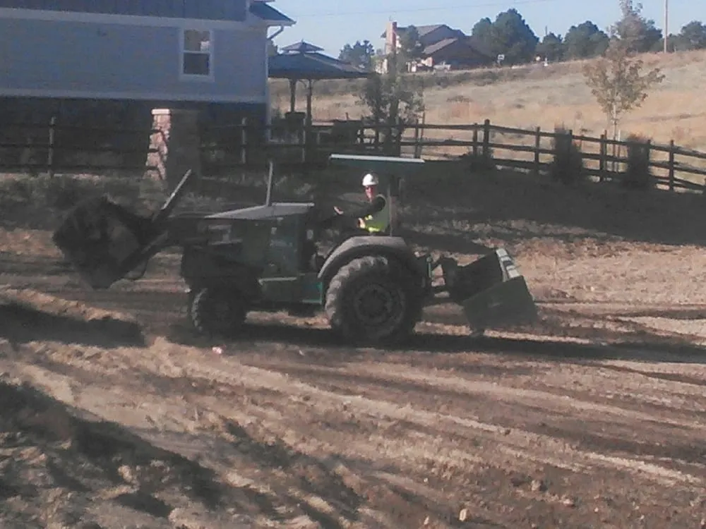 Reliable yard maintenance for year-round maintenance in Gilbert, AZ by Caretaker