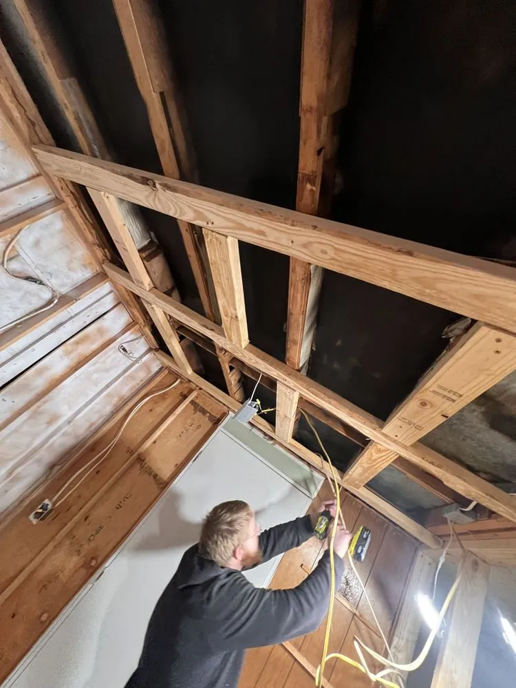 Reliable yard maintenance for beautiful yards in Cleburne, TX by Cargill Services