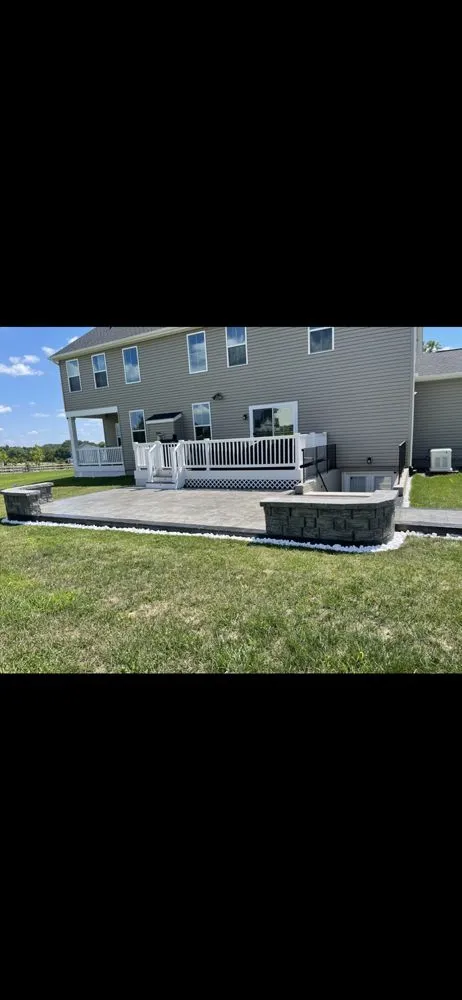 Top-rated lawn care service in Frederick, MD - Carias Services