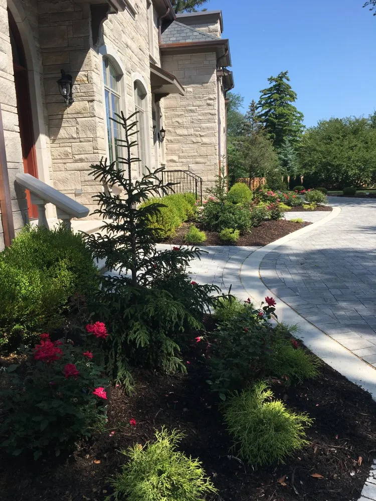 Professional lawn mowing service for homes in Kildeer, IL by Caribbean Landscape Nursery Construction