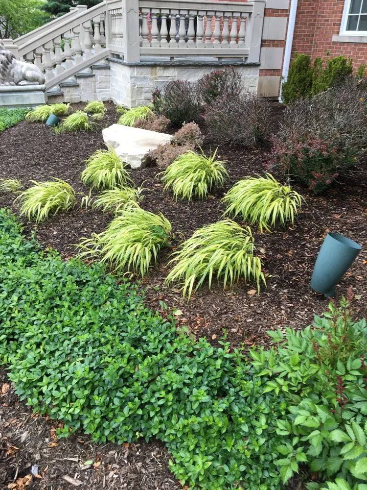 Professional yard maintenance for year-round maintenance in Kildeer, IL by Caribbean Landscape Nursery Construction