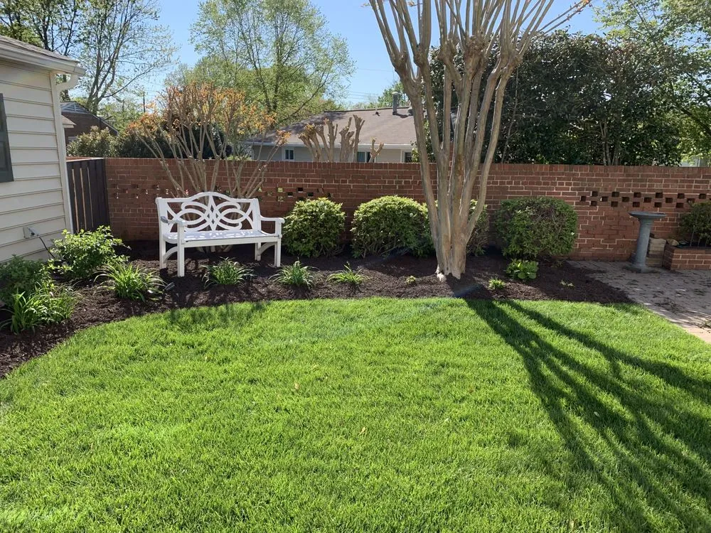 Custom yard maintenance in Alexandria, VA by Caribbean Services