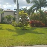 Top-rated yard maintenance in Cape Coral, FL - Caridad Lawn Service