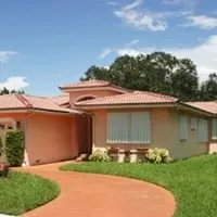 Caridad Lawn Service Logo