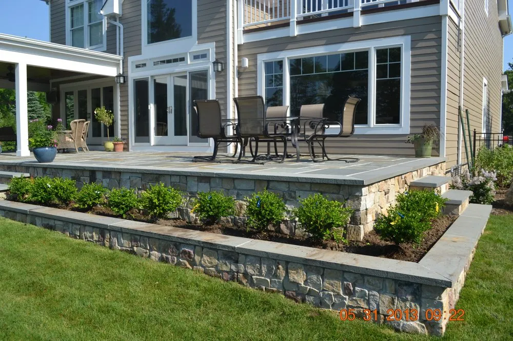 Affordable garden landscaping in East Setauket, NY - Carl Bongiorno & Sons