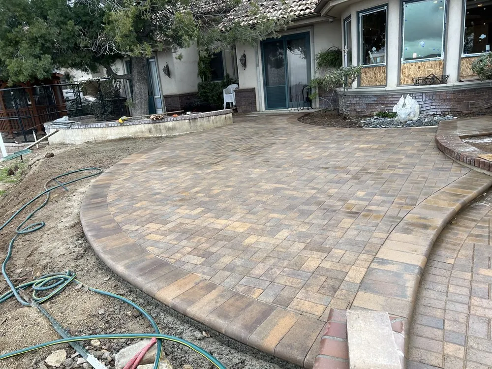 Expert landscaping services experts serving Calimesa, CA - Carlos jr landscaping