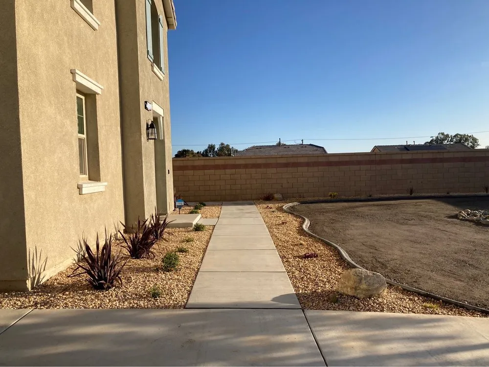Reliable outdoor landscaping in Calimesa, CA - Carlos jr landscaping